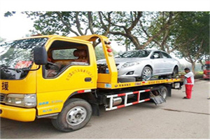 乌伊岭附近24小时汽车拖车服务热线