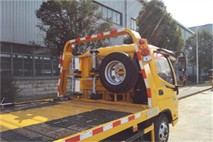 乌伊岭附近汽车搭电救援电话