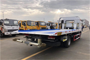 乌伊岭汽车救援补胎