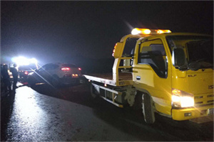 乌伊岭24小时车辆搭电联系电话